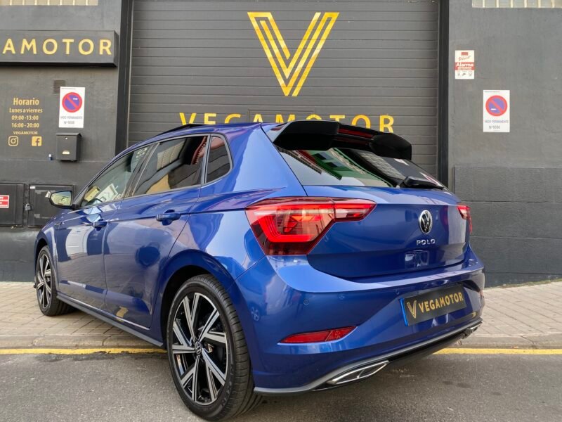 VOLKSWAGEN POLO R LINE