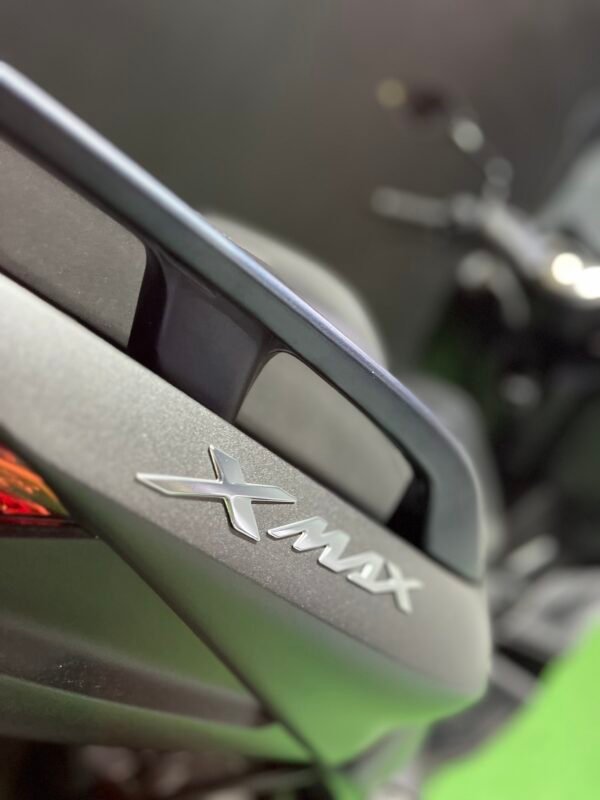 YAMAHA XMAX 300