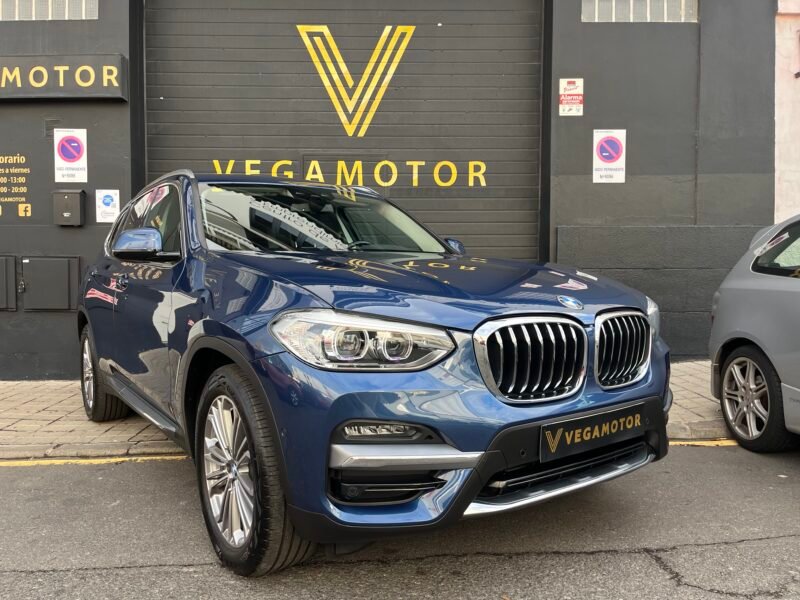 BMW X3 30e
