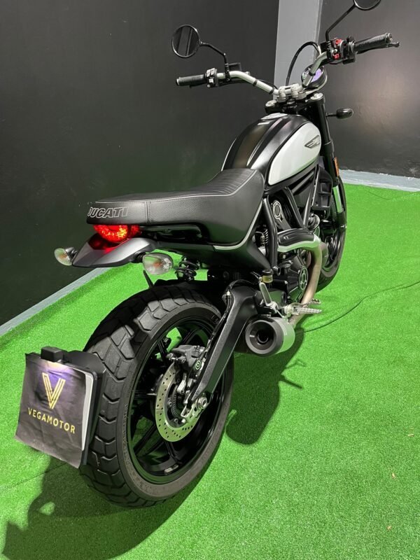 DUCATI SCRAMBLER