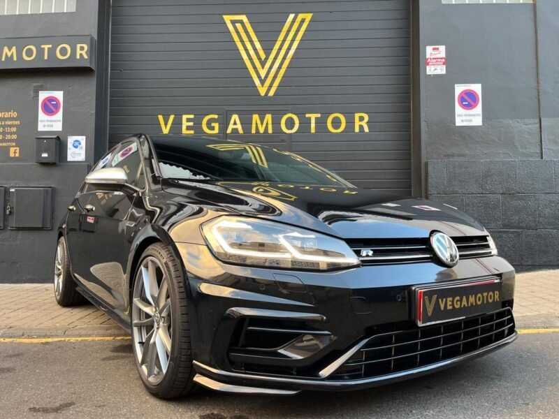 VOLKSWAGEN GOLF R 4×4