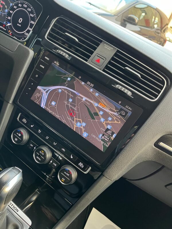 VOLKSWAGEN GOLF R 4×4