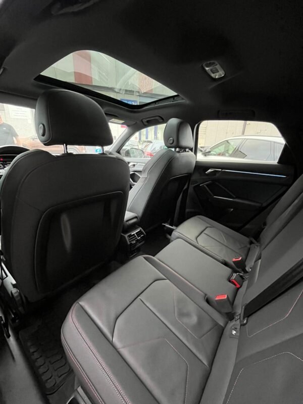 AUDI Q3 Sportback S-LINE BLACK EDITION