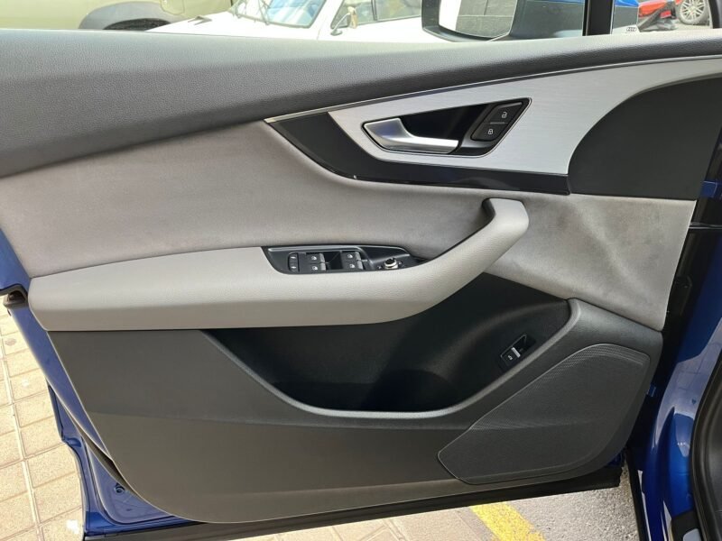 AUDI Q7 S LINE QUATTRO