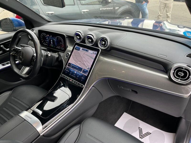 MERCEDES-BENZ GLC 300 E 4MATIC AMG