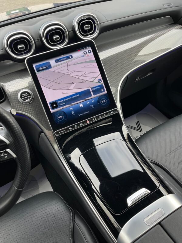 MERCEDES-BENZ GLC 300 E 4MATIC AMG