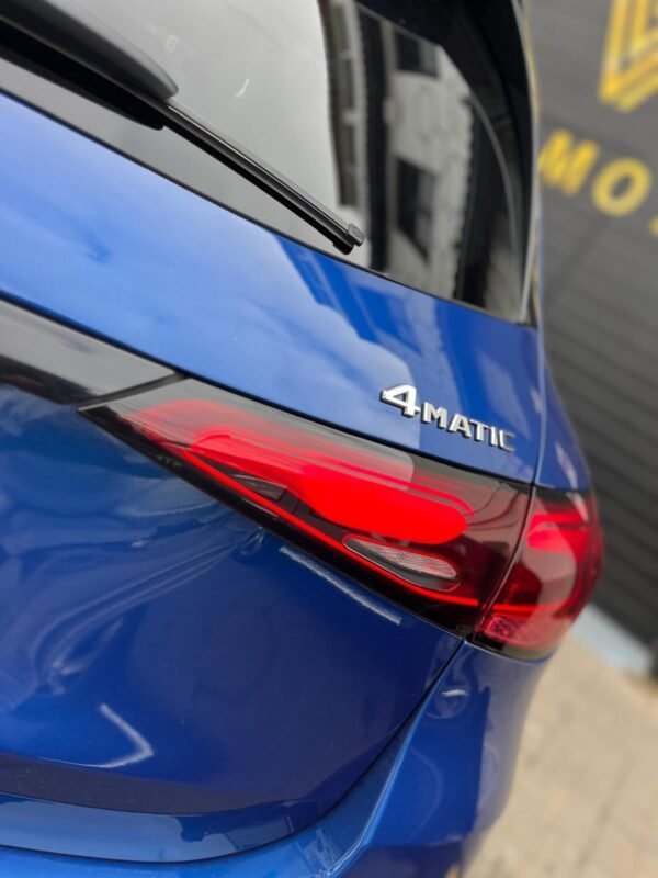 MERCEDES-BENZ GLC 300 E 4MATIC AMG