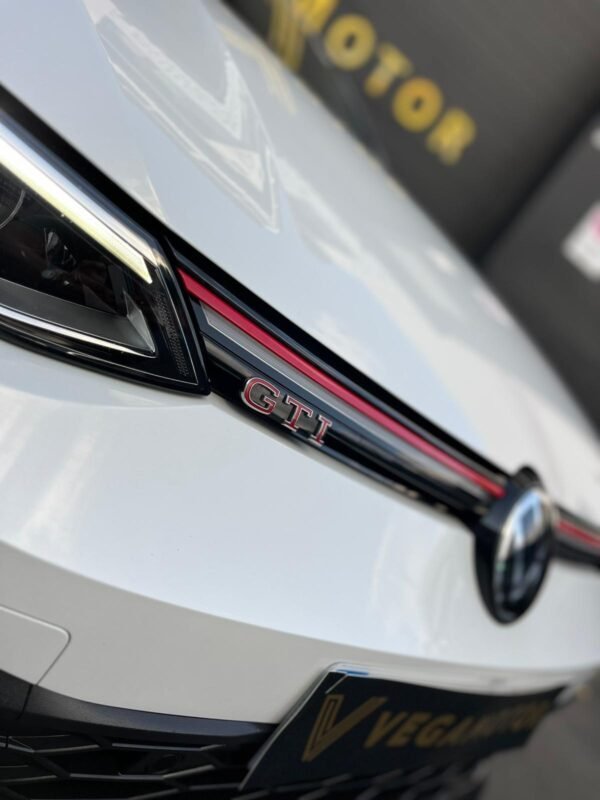VOLKSWAGEN GOLF GTI CLUBSPORT DSG 