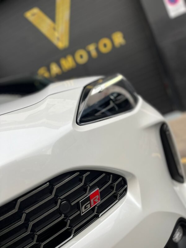 TOYOTA YARIS cross GR sport Plus