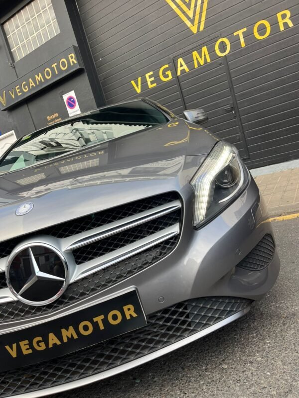 MERCEDES-BENZ Clase A 250