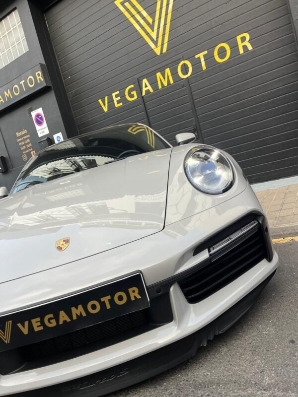 PORSCHE 911 TURBO S 992