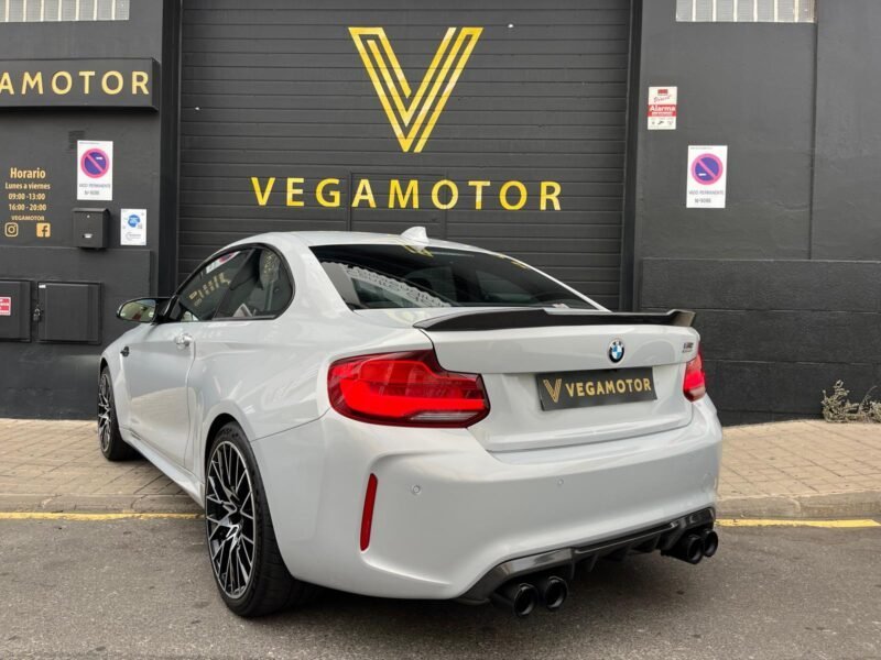 BMW M2 COMPETITION