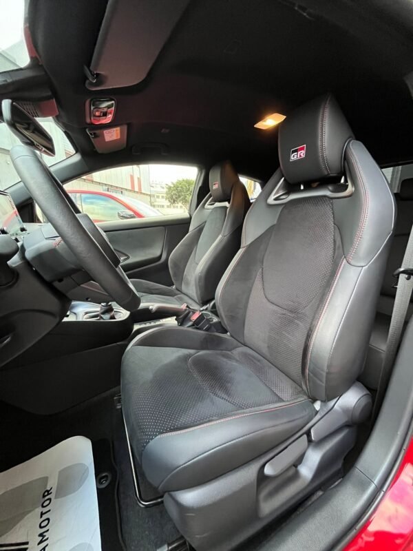 TOYOTA GR YARIS GR CIRCUIT PACK