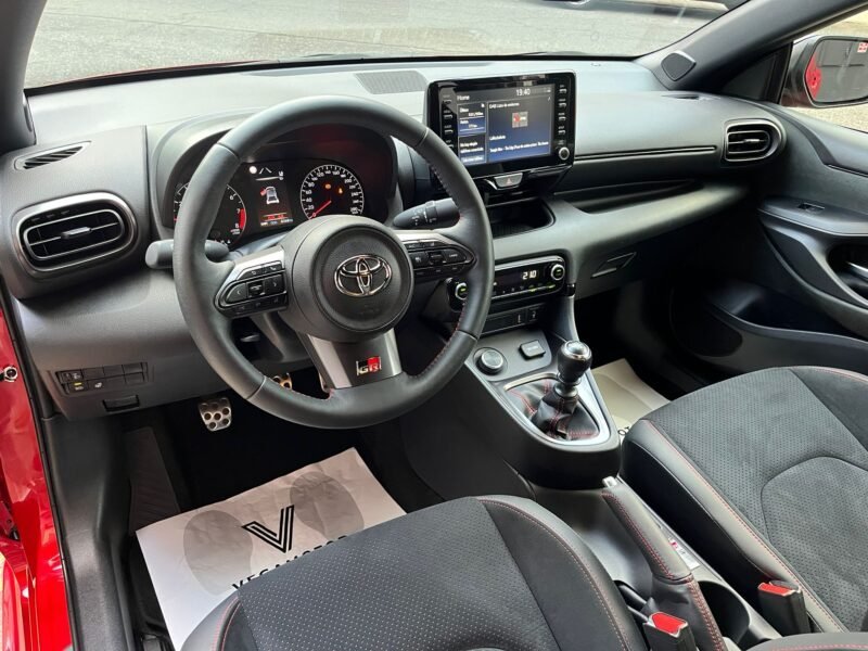 TOYOTA GR YARIS GR CIRCUIT PACK