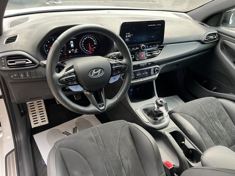 HYUNDAI i30 N PERFORMANCE