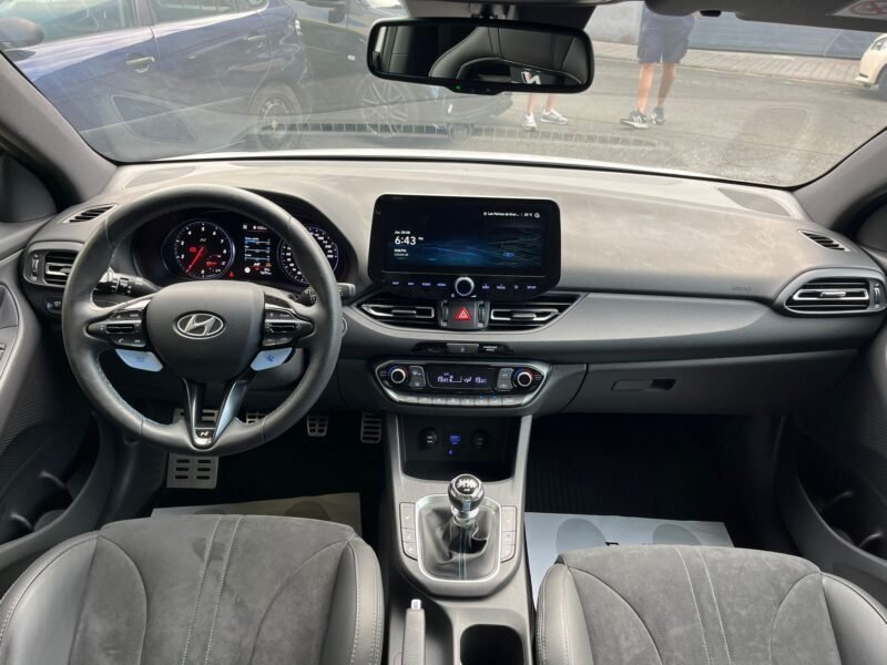 HYUNDAI i30 N PERFORMANCE