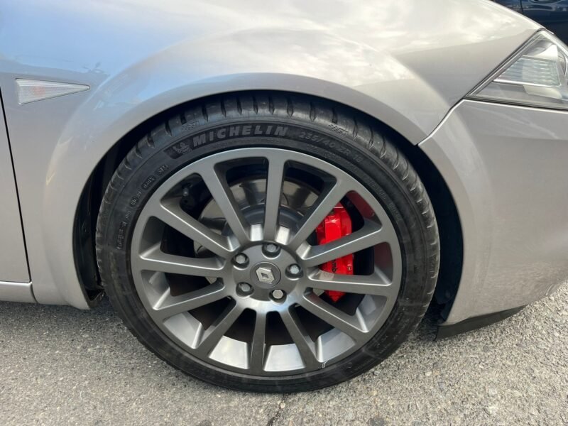 RENAULT Megane SPORT