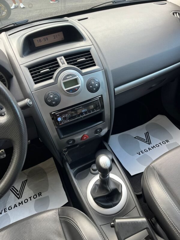 RENAULT Megane SPORT