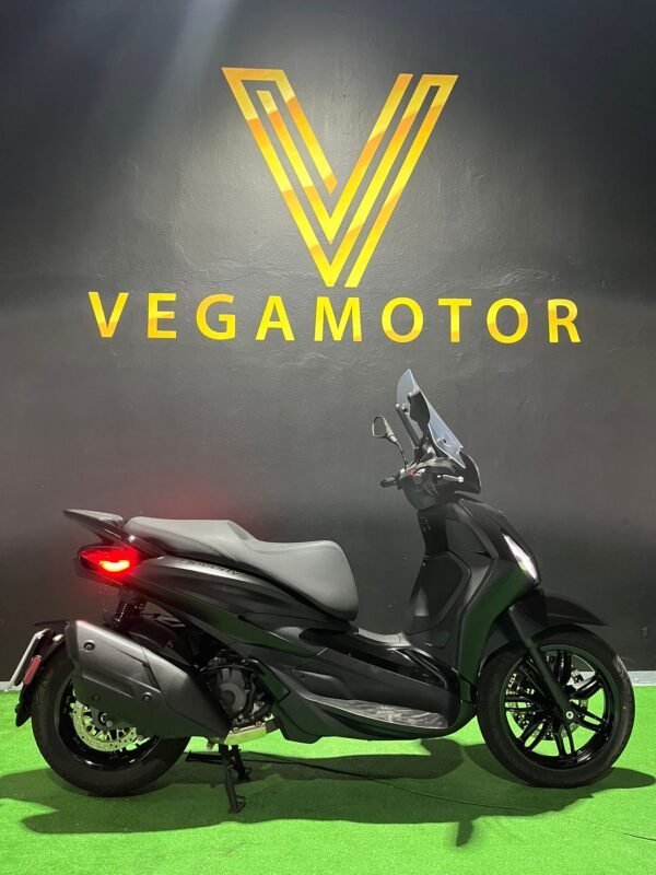 PIAGGIO BEVERLY 400 HPE