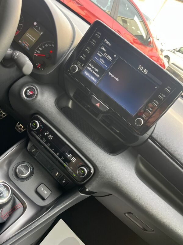 TOYOTA GR YARIS CIRCUIT PACK