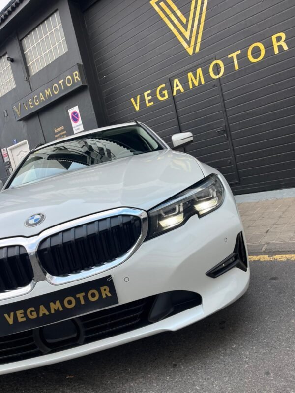 BMW Serie 3 320D xDRIVE TOURING 5p.