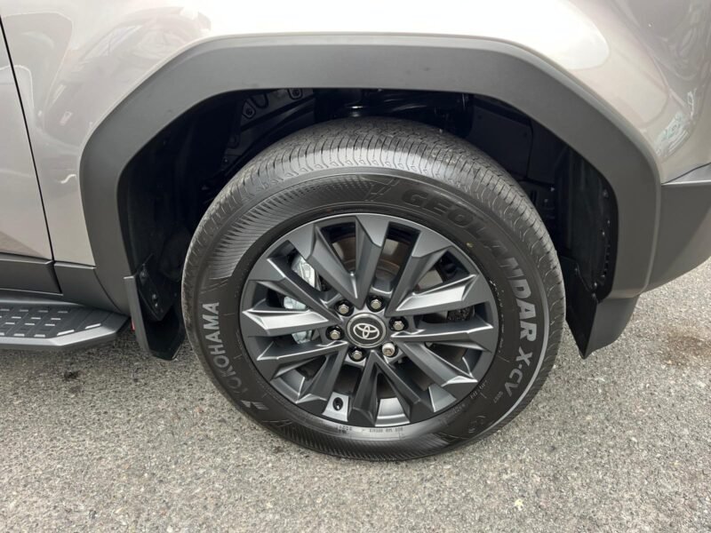 TOYOTA LAND CRUISER 250 VX-L