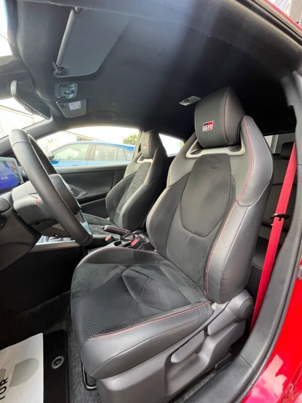 TOYOTA GR YARIS CIRCUIT PACK