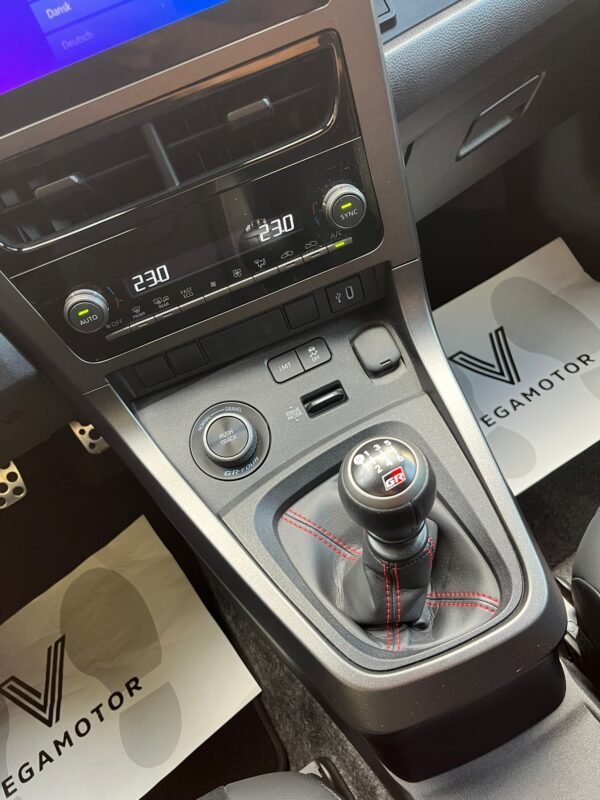 TOYOTA GR YARIS CIRCUIT PACK