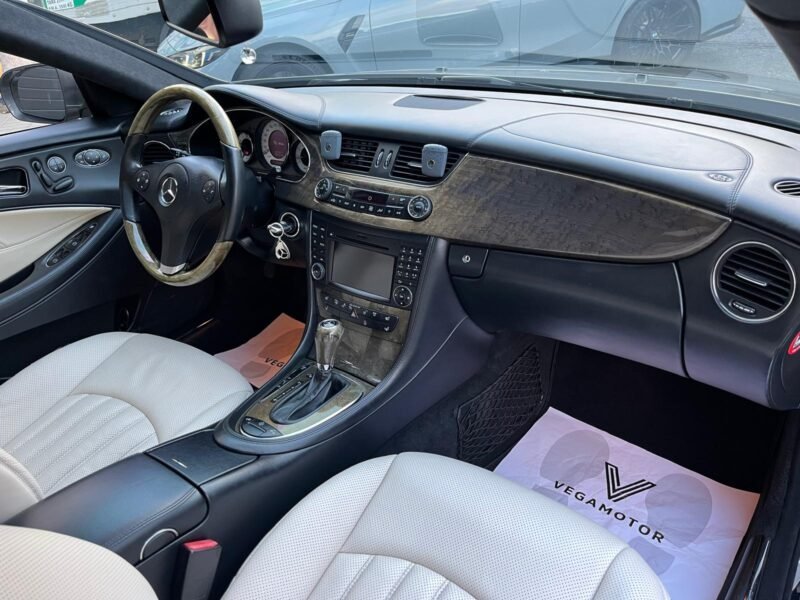 MERCEDES-BENZ CLS 350 CGI AMG