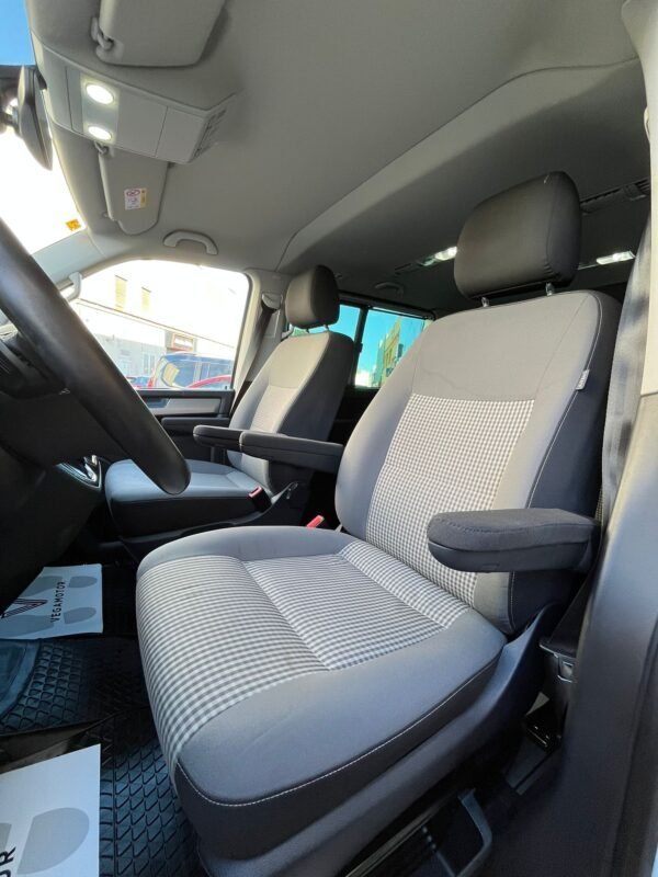 VOLKSWAGEN MULTIVAN EDICION BULLI 70 ANIVERSARIO