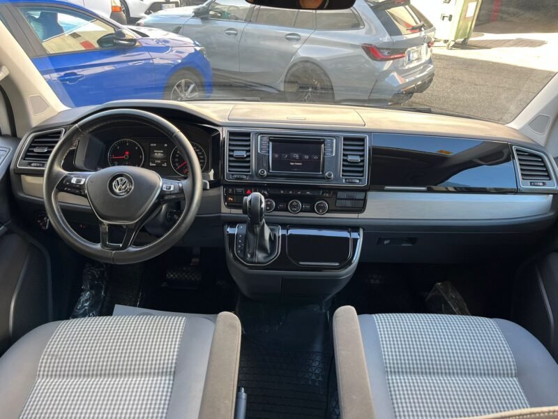 VOLKSWAGEN MULTIVAN EDICION BULLI 70 ANIVERSARIO