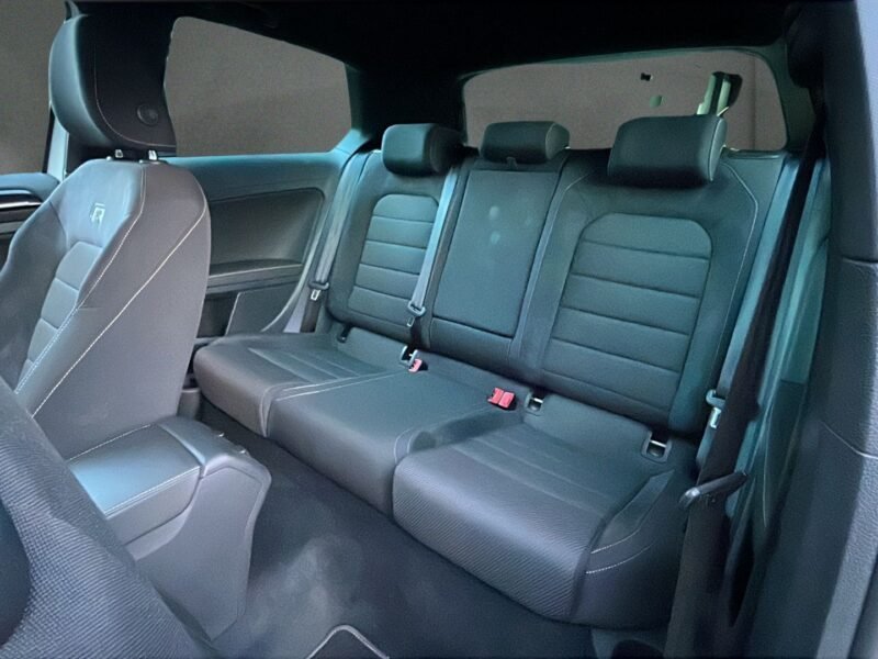 VOLKSWAGEN GOLF r dsg 4motion