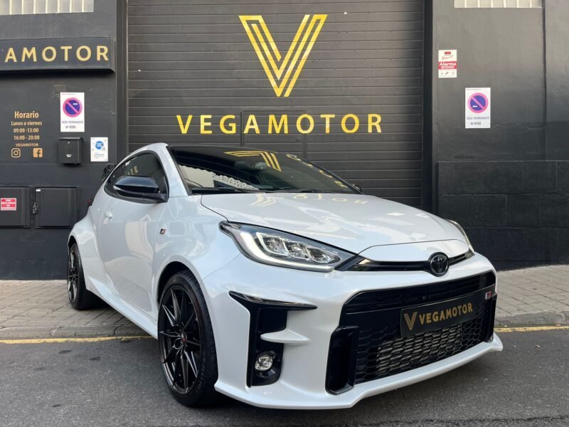 TOYOTA GR YARIS PACK CIRCUIT