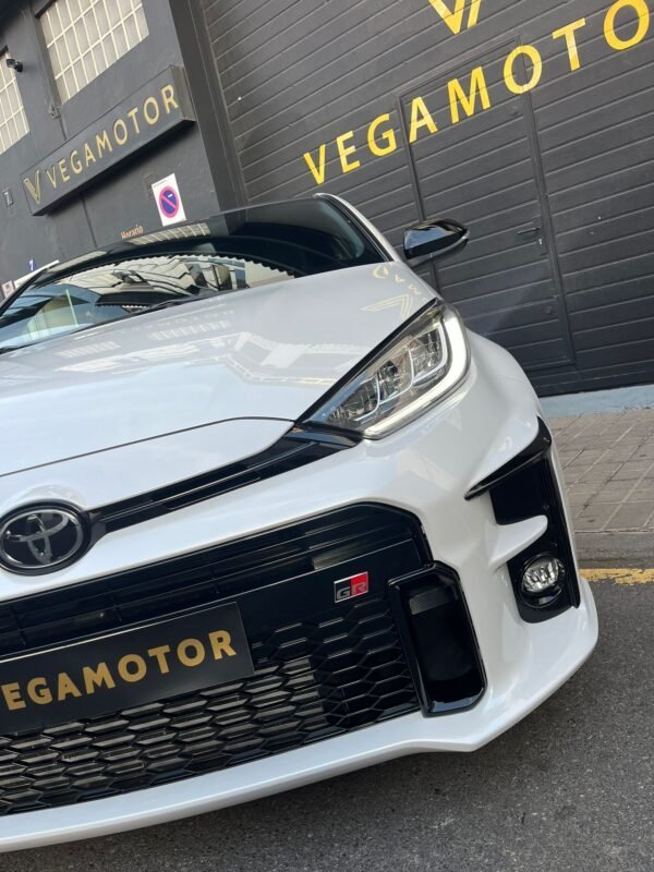 TOYOTA GR YARIS PACK CIRCUIT