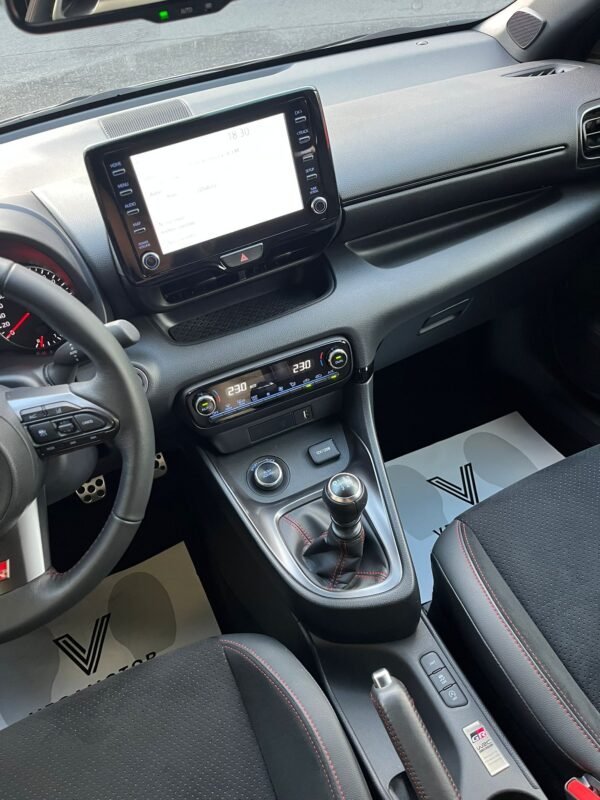 TOYOTA GR YARIS PACK CIRCUIT