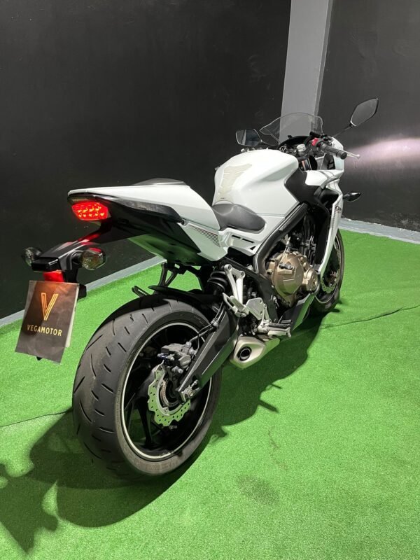 HONDA CBR 650 F