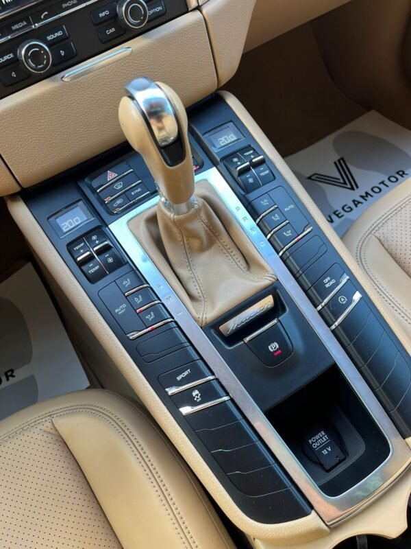 PORSCHE Macan S DIESEL