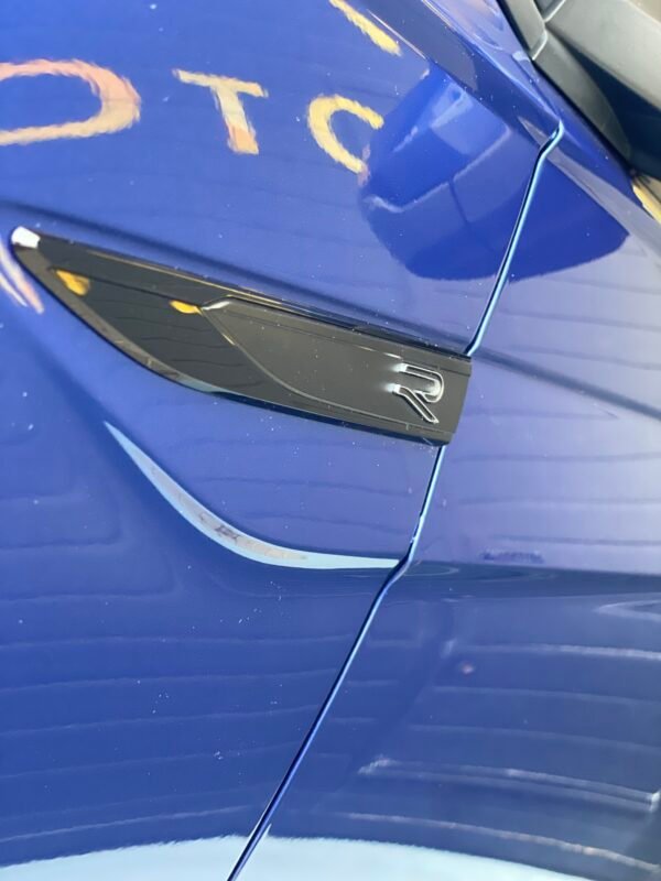 VOLKSWAGEN POLO R LINE