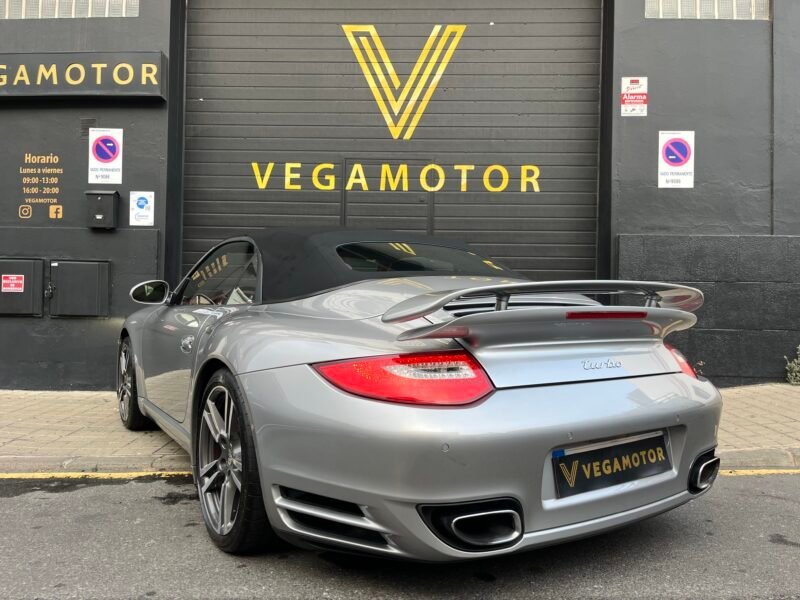 PORSCHE 911 turbo cabrio pdk 997