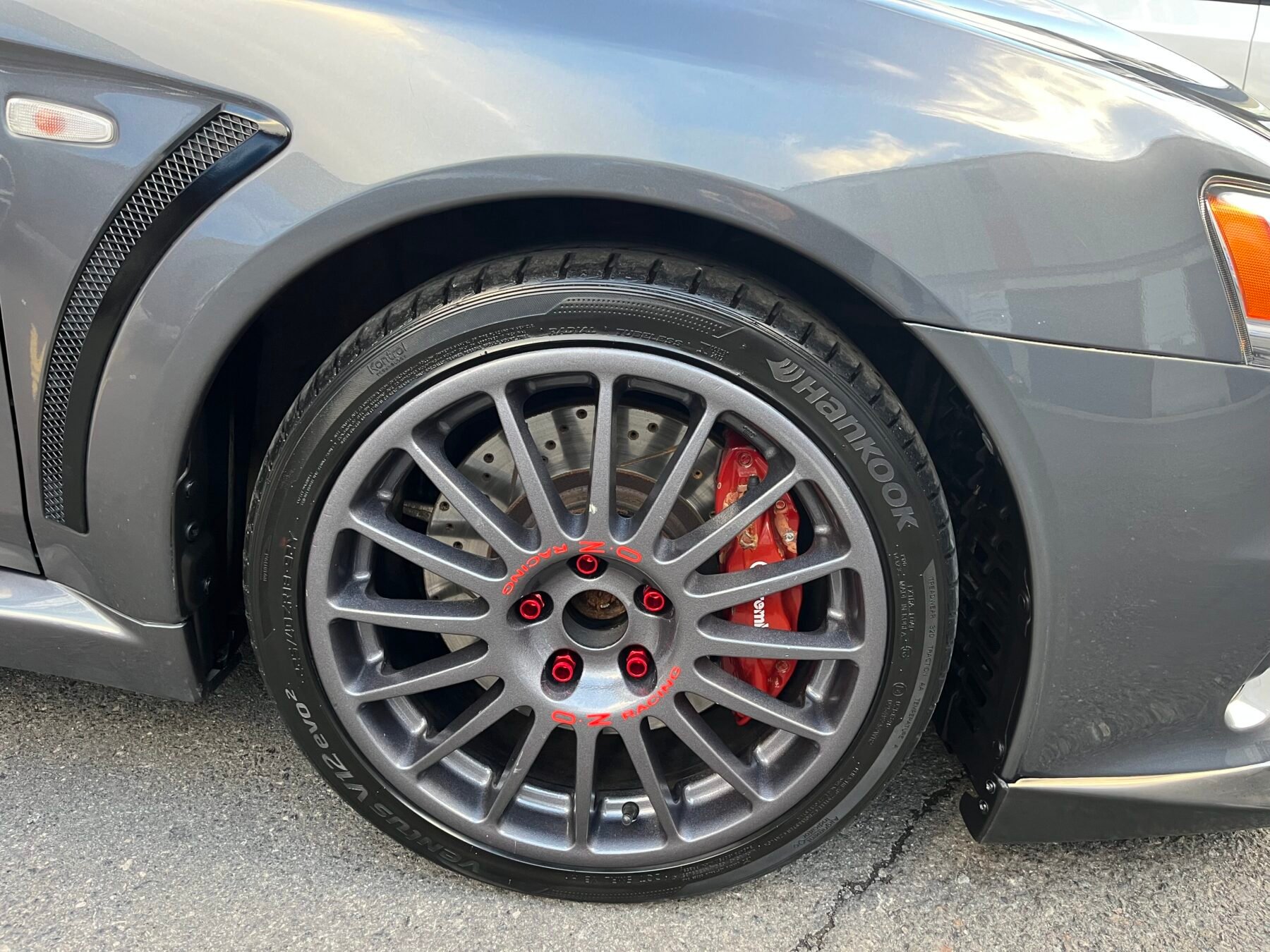 MITSUBISHI LANCER EVOLUTION X MR