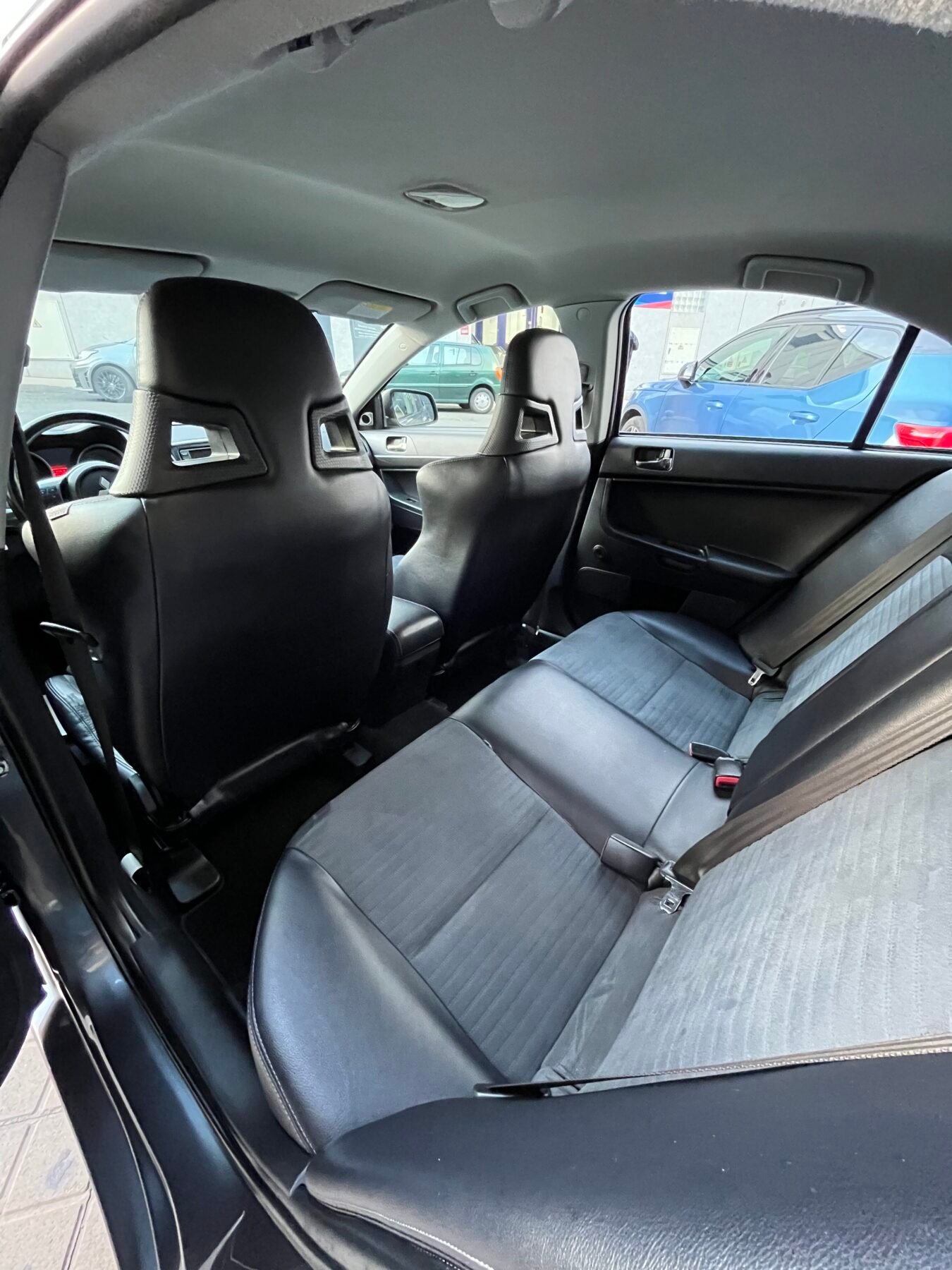 MITSUBISHI LANCER EVOLUTION X MR