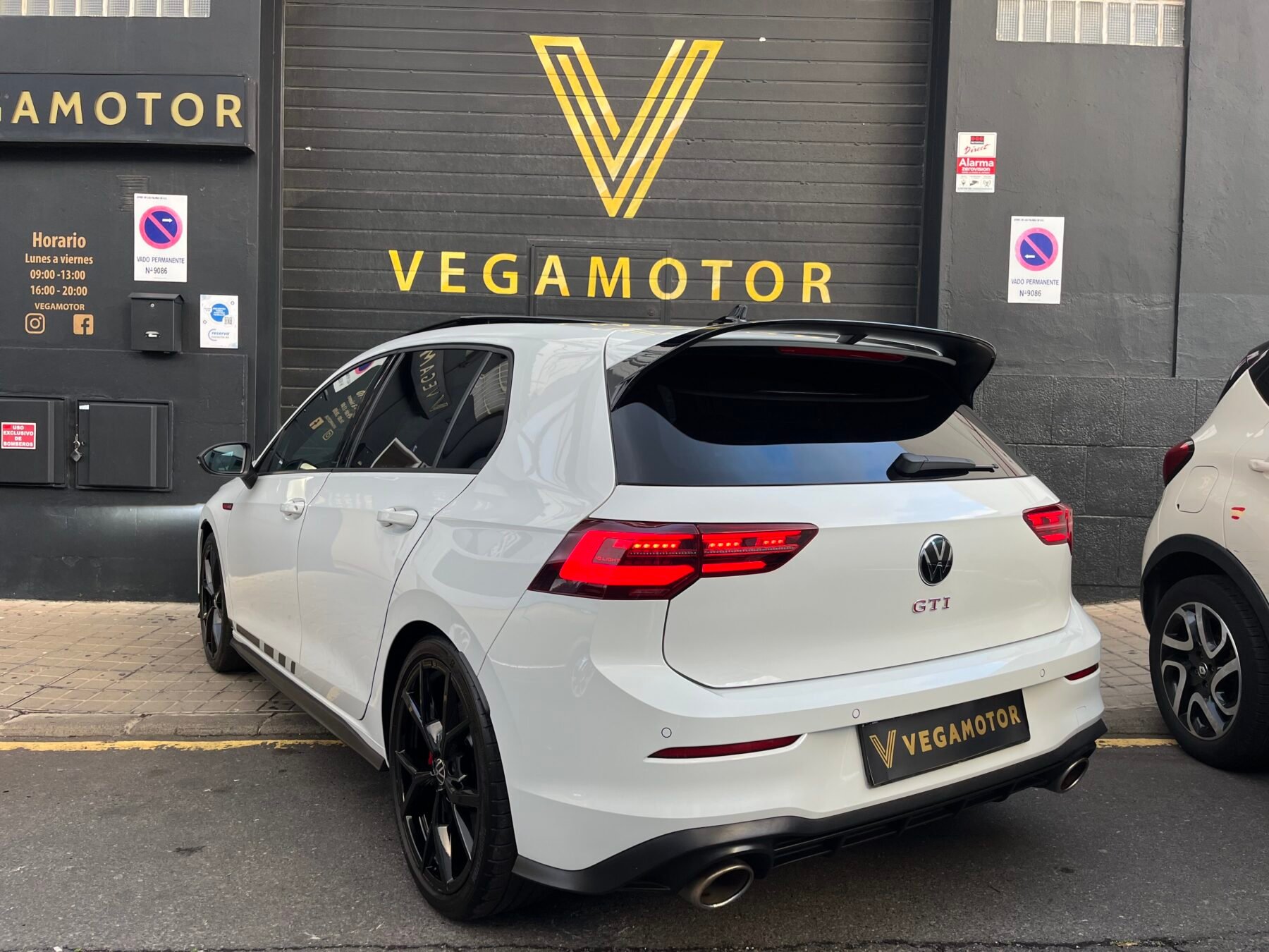 VOLKSWAGEN GOLF GTI CLUBSPORT 