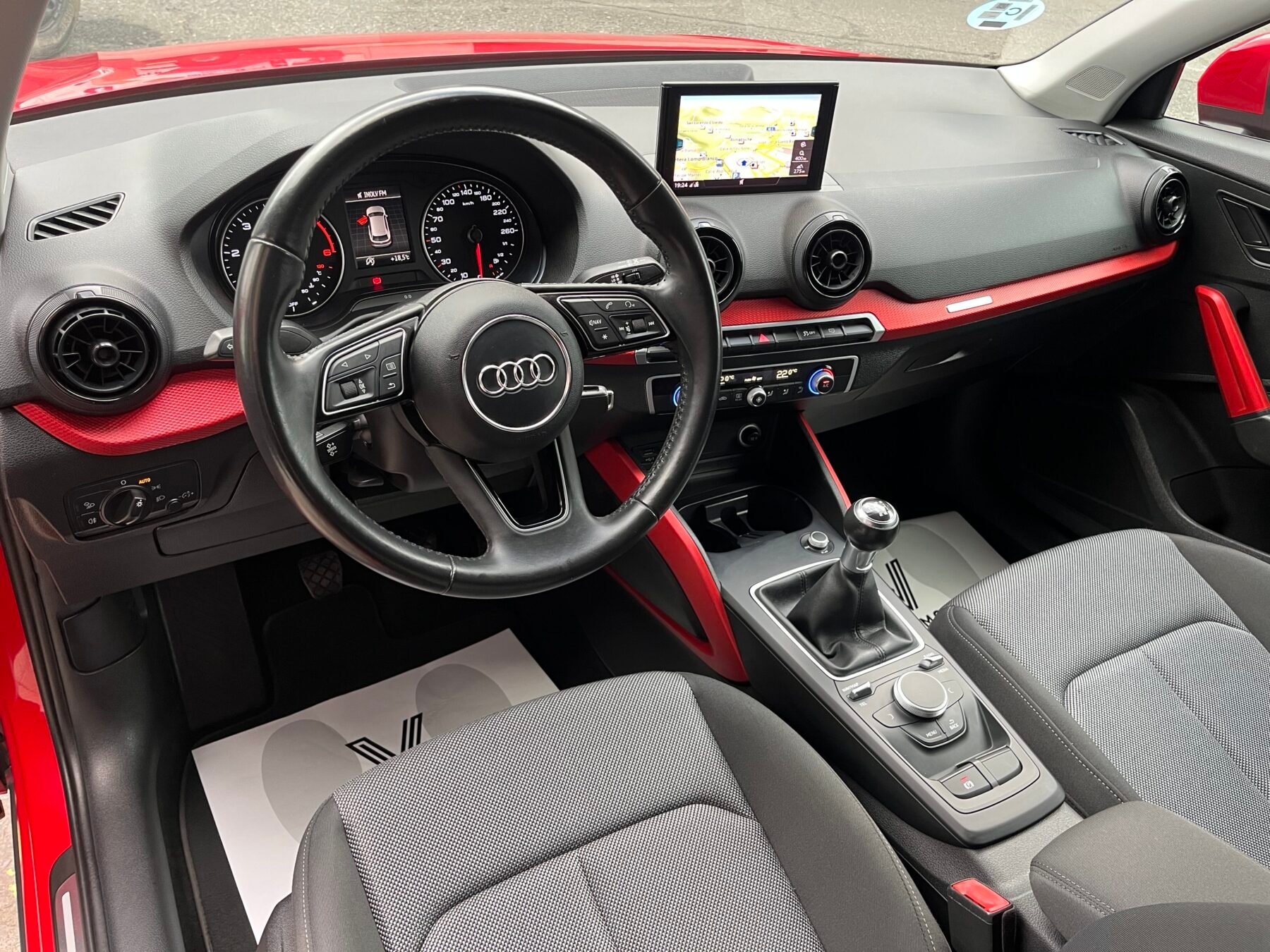 AUDI Q2 sport edition 