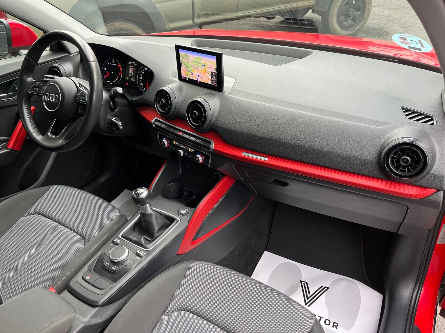 AUDI Q2 sport edition 