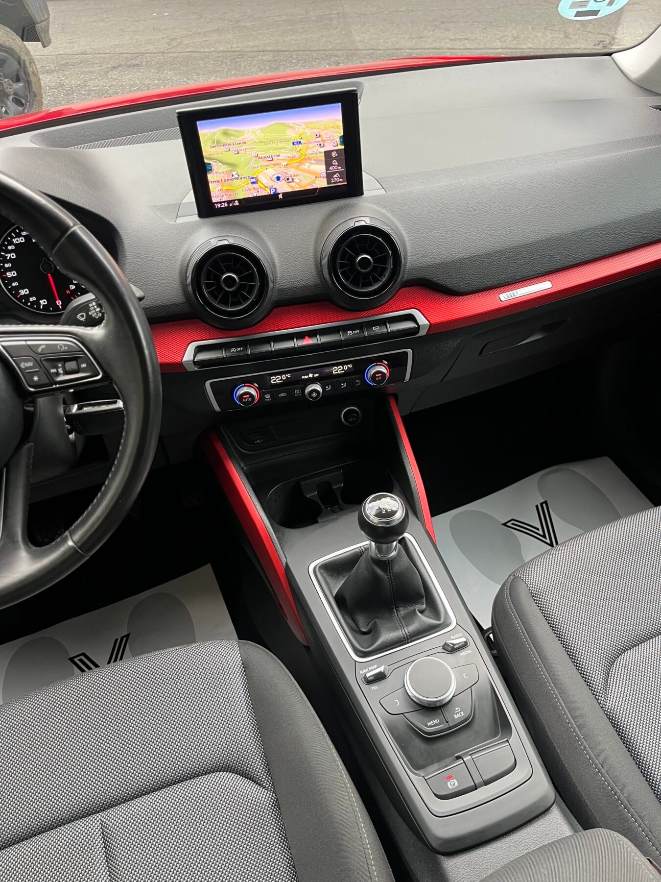 AUDI Q2 sport edition 