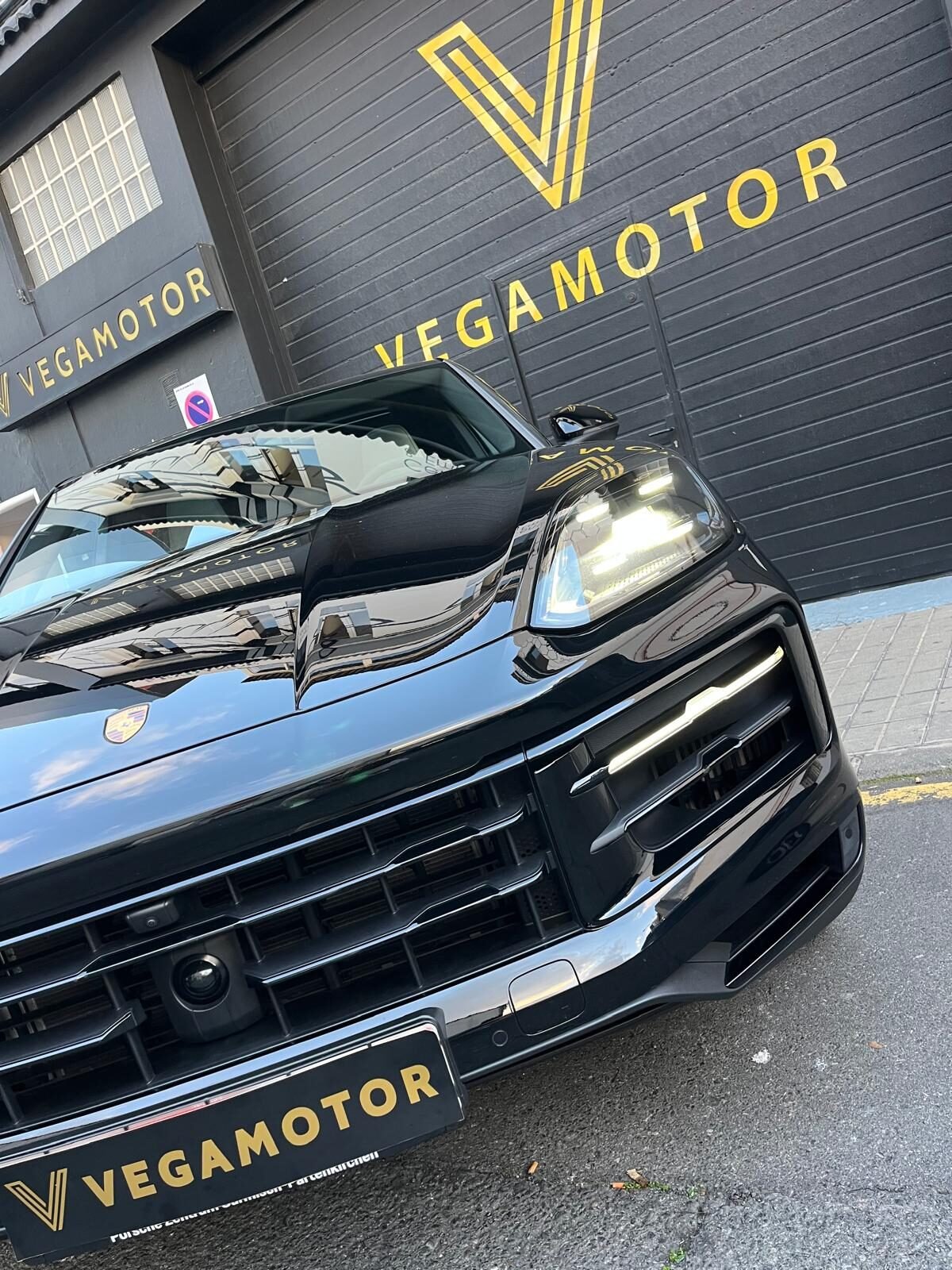 PORSCHE Cayenne coupe EHbrid