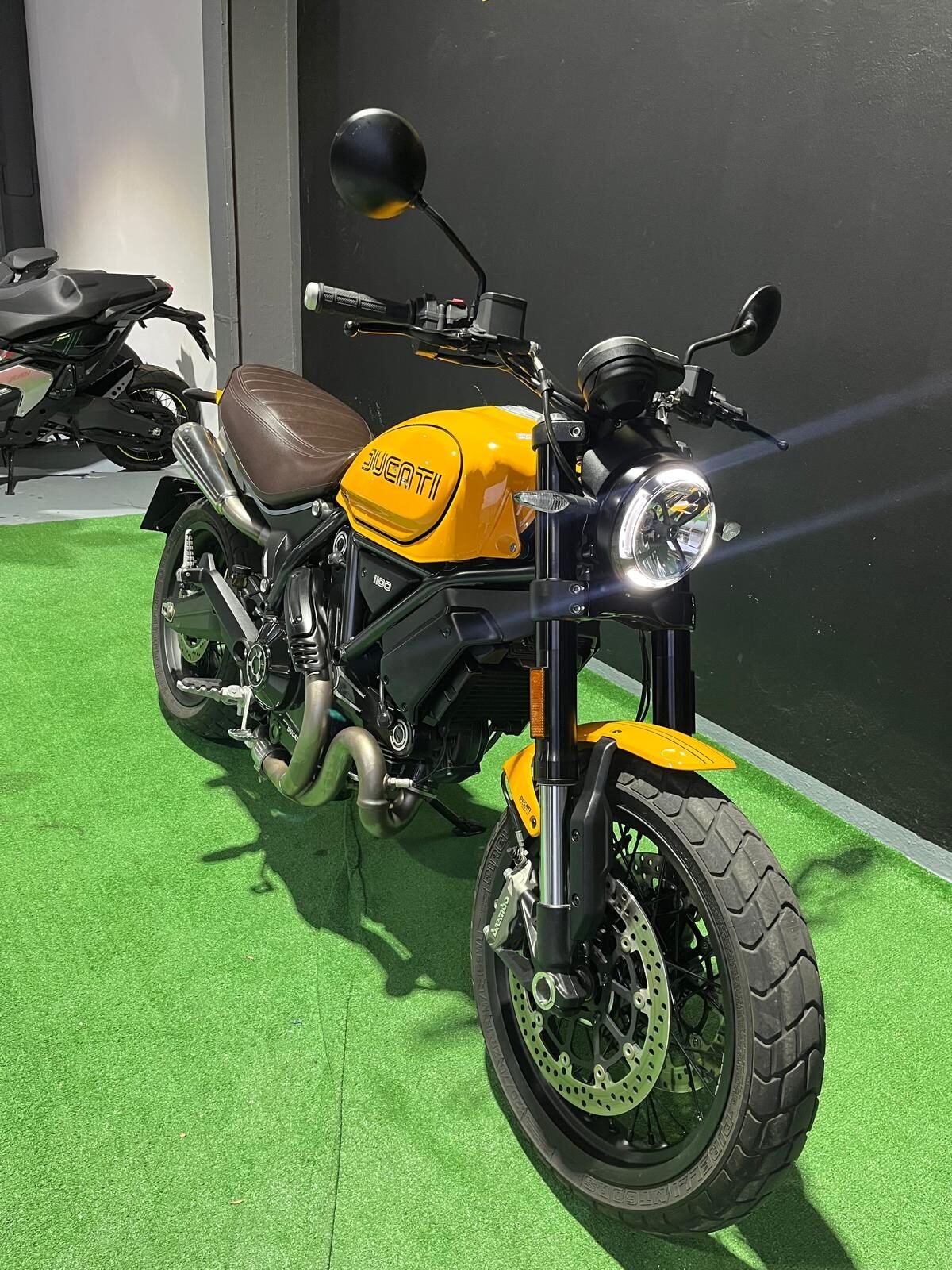 DUCATI SCRAMBLER 1100 PRO 