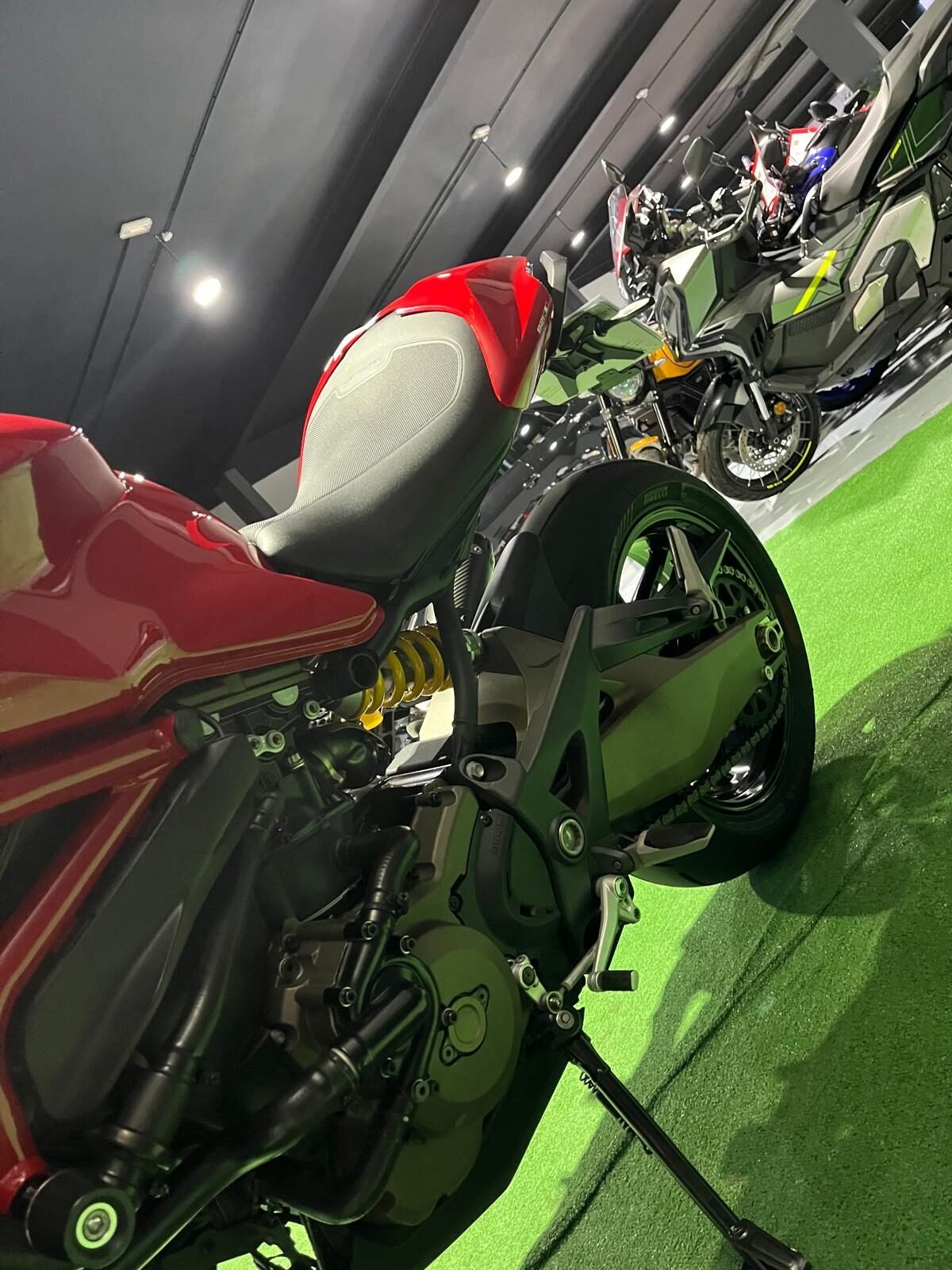 DUCATI MONSTER 821 STRIPE 