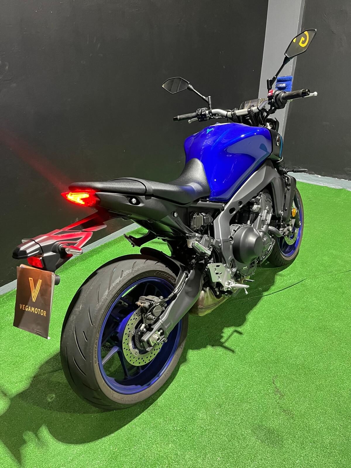 YAMAHA MT10