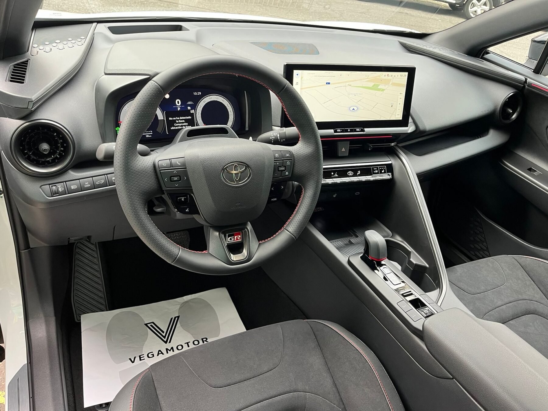 TOYOTA C-HR GR SPORT PLUS